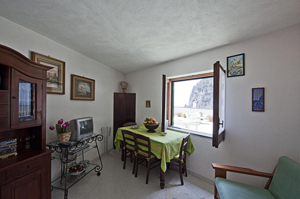 Villa Punta del Sole Positano Camera foto